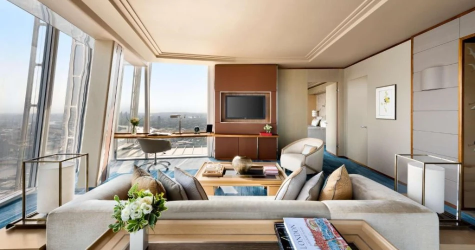 Luxury with a View: Best Hotels Near Tower Bridge