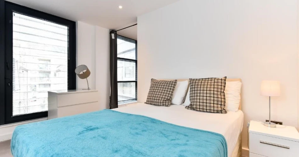 Budget-Friendly Stays: Affordable Hotels Near Tower Bridge