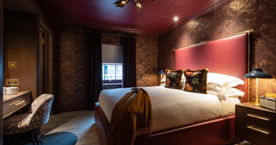 Wake Up to a View: Hotels Overlooking Tower Bridge